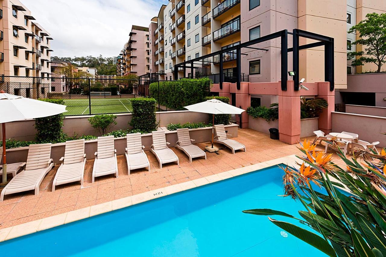 Nesuto Mounts Bay Aparthotel Пърт Екстериор снимка