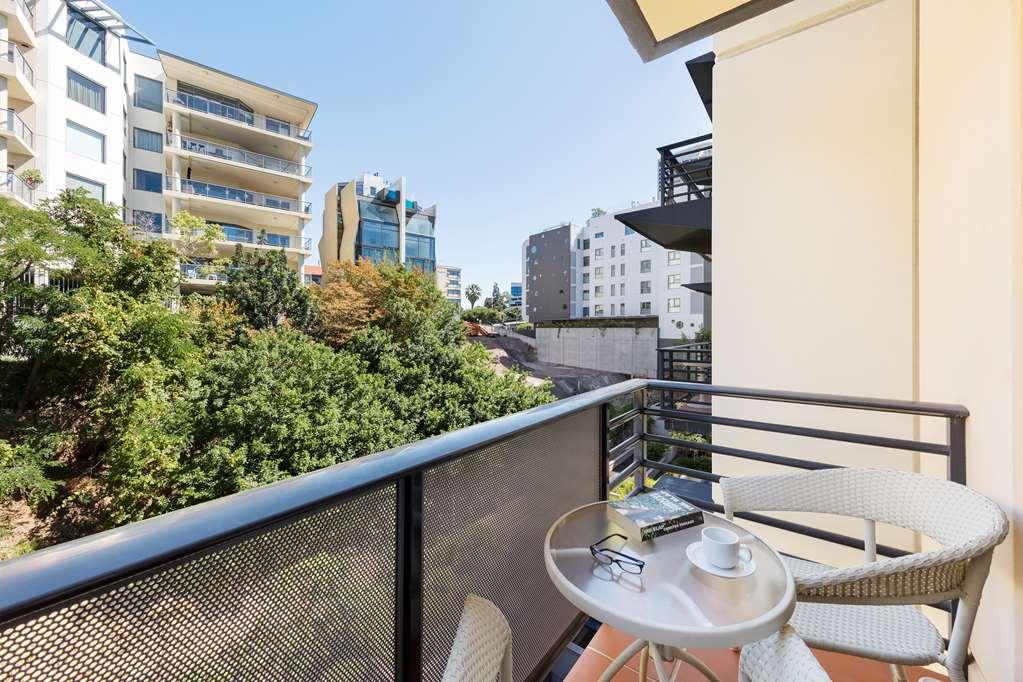 Nesuto Mounts Bay Aparthotel Пърт Стая снимка